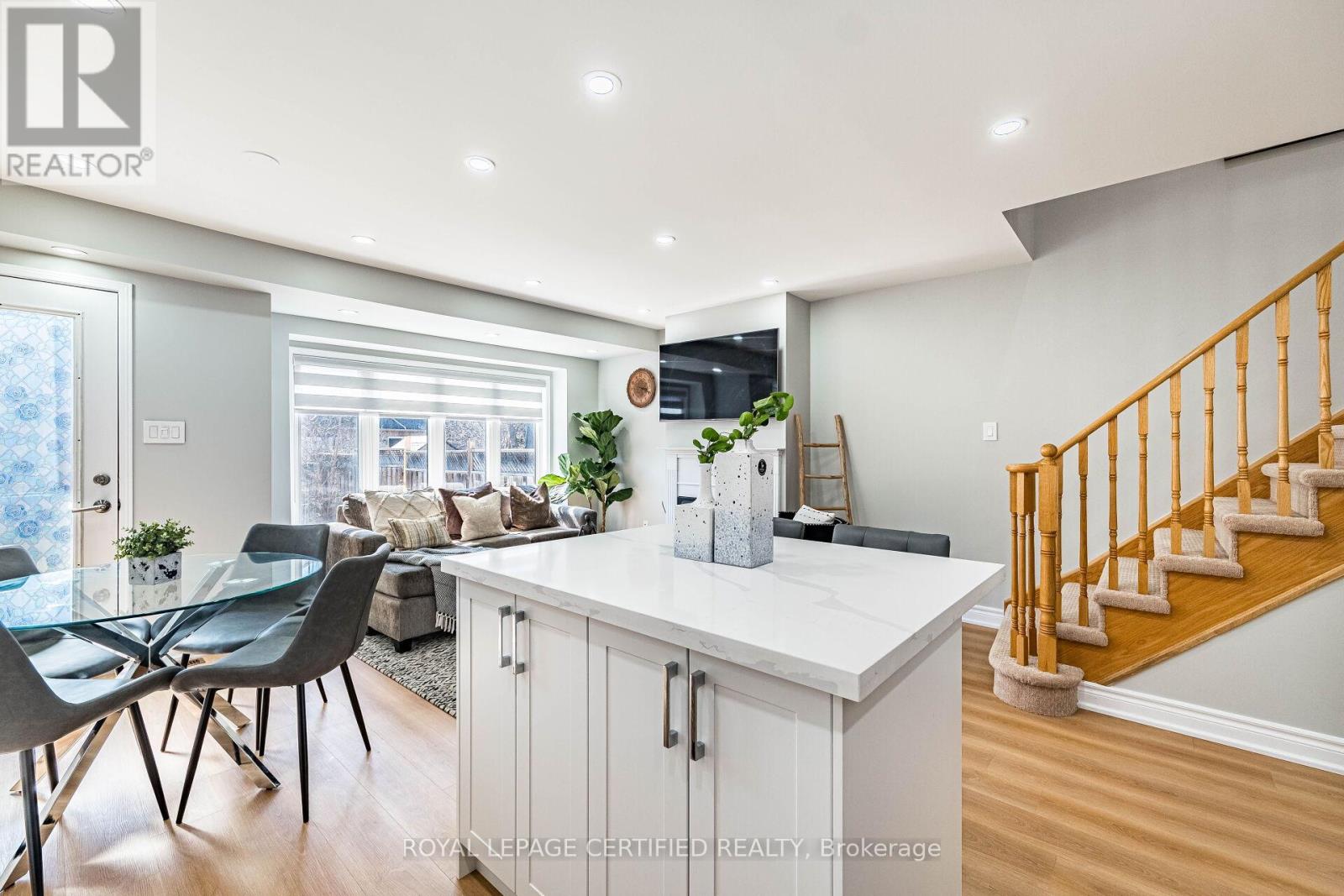 20 Harding Street, Halton Hills, Ontario  L7G 6B1 - Photo 21 - W12988306