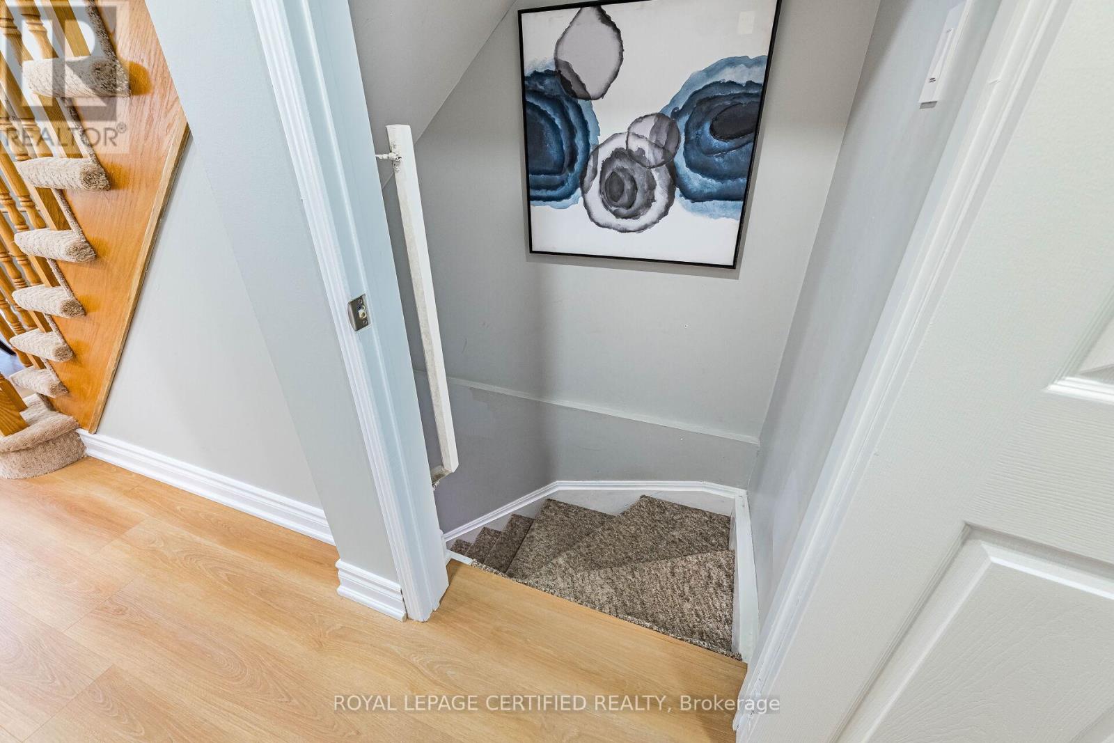 20 Harding Street, Halton Hills, Ontario  L7G 6B1 - Photo 43 - W12988306