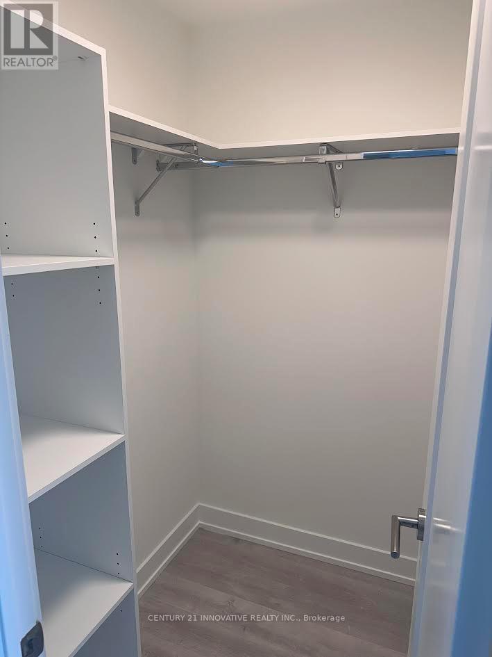 1401 - 60 Central Park Road Way, Toronto, Ontario  M9A 0E6 - Photo 8 - W12988312