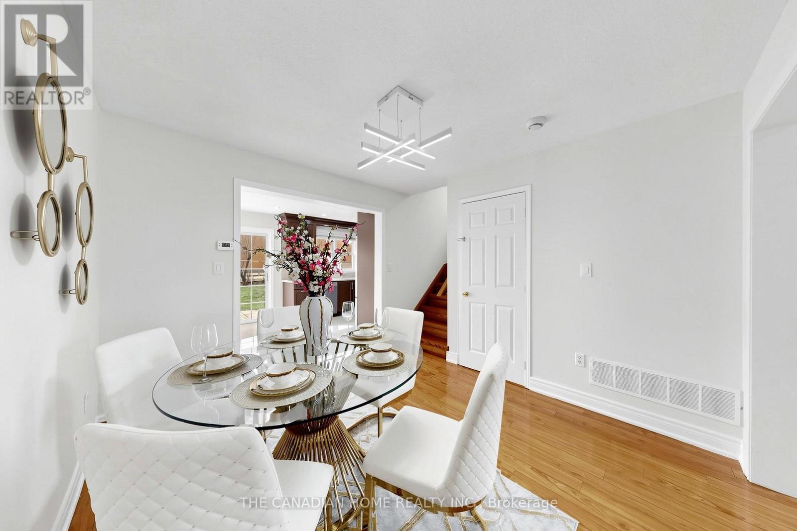 80 Mt Ranier Crescent E, Brampton, Ontario  L6R 2L1 - Photo 12 - W12988322