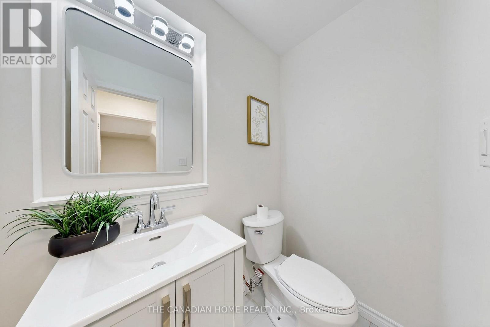 80 Mt Ranier Crescent E, Brampton, Ontario  L6R 2L1 - Photo 20 - W12988322