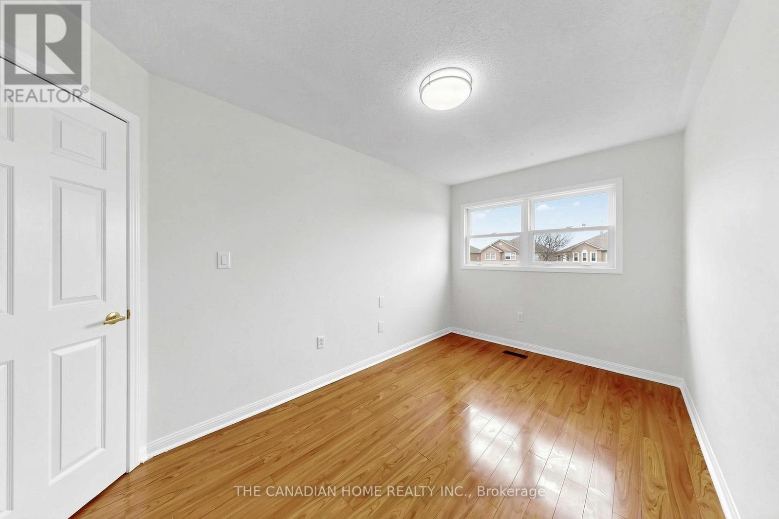 80 Mt Ranier Crescent E, Brampton, Ontario  L6R 2L1 - Photo 32 - W12988322