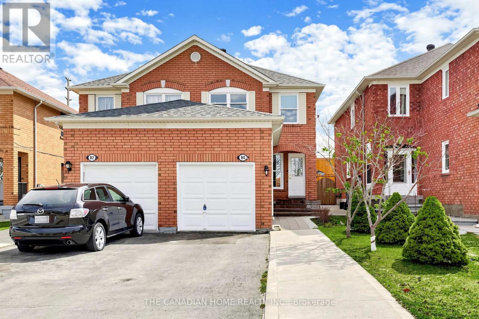 80 Mt Ranier Crescent E, Brampton, Ontario  L6R 2L1 - Photo 4 - W12988322