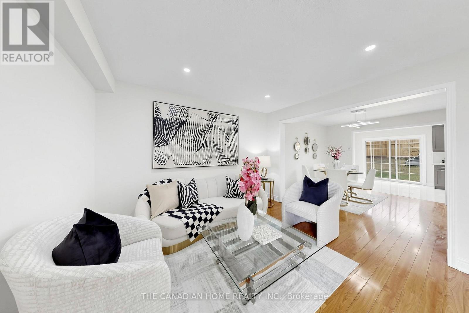 80 Mt Ranier Crescent E, Brampton, Ontario  L6R 2L1 - Photo 6 - W12988322