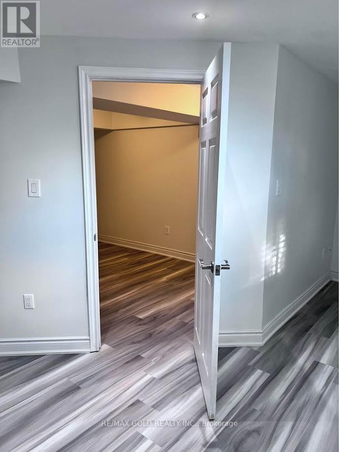 Bsmt - 26 Hardgate Crescent, Brampton, Ontario  L7A 3V5 - Photo 17 - W12988342