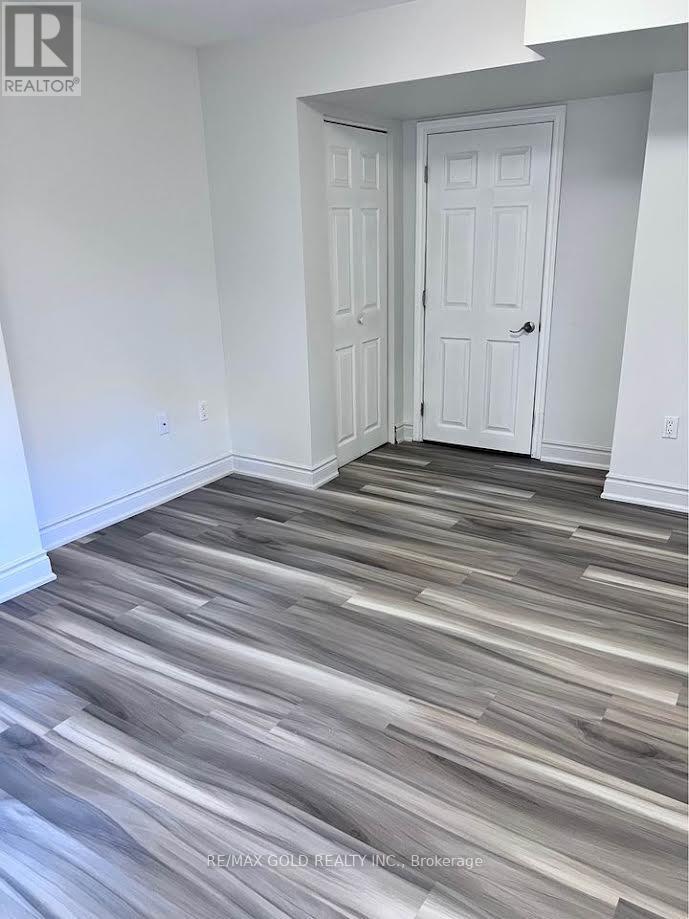 Bsmt - 26 Hardgate Crescent, Brampton, Ontario  L7A 3V5 - Photo 19 - W12988342