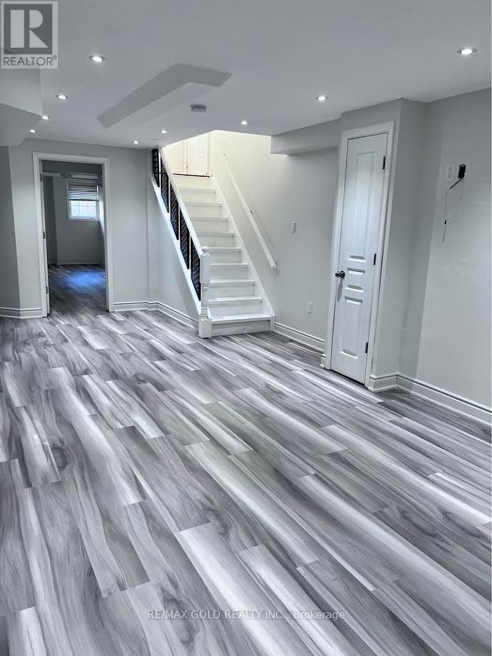 Bsmt - 26 Hardgate Crescent, Brampton, Ontario  L7A 3V5 - Photo 8 - W12988342