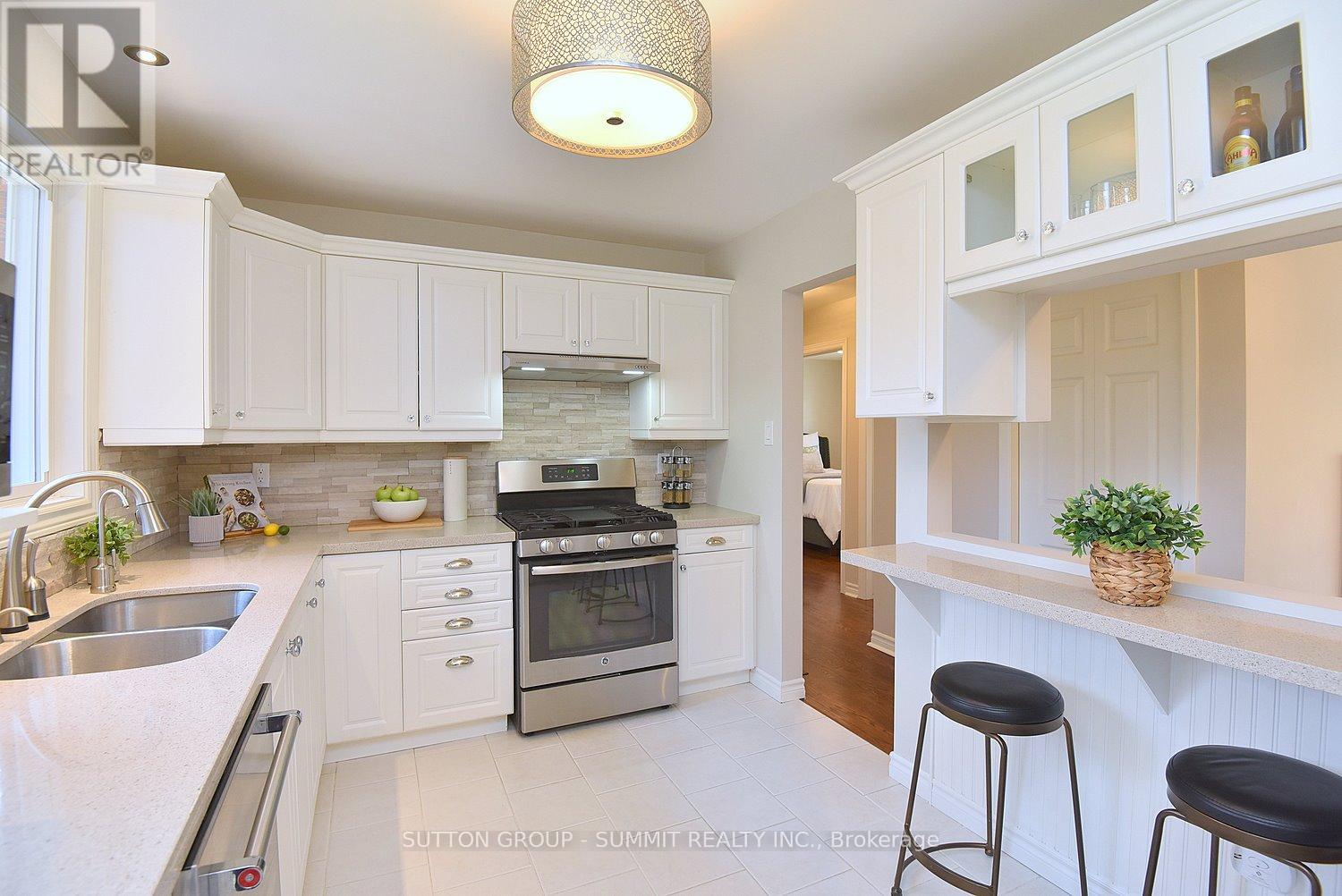 181 Carlisle Road, Hamilton, Ontario  L0R 2H1 - Photo 12 - X12988338