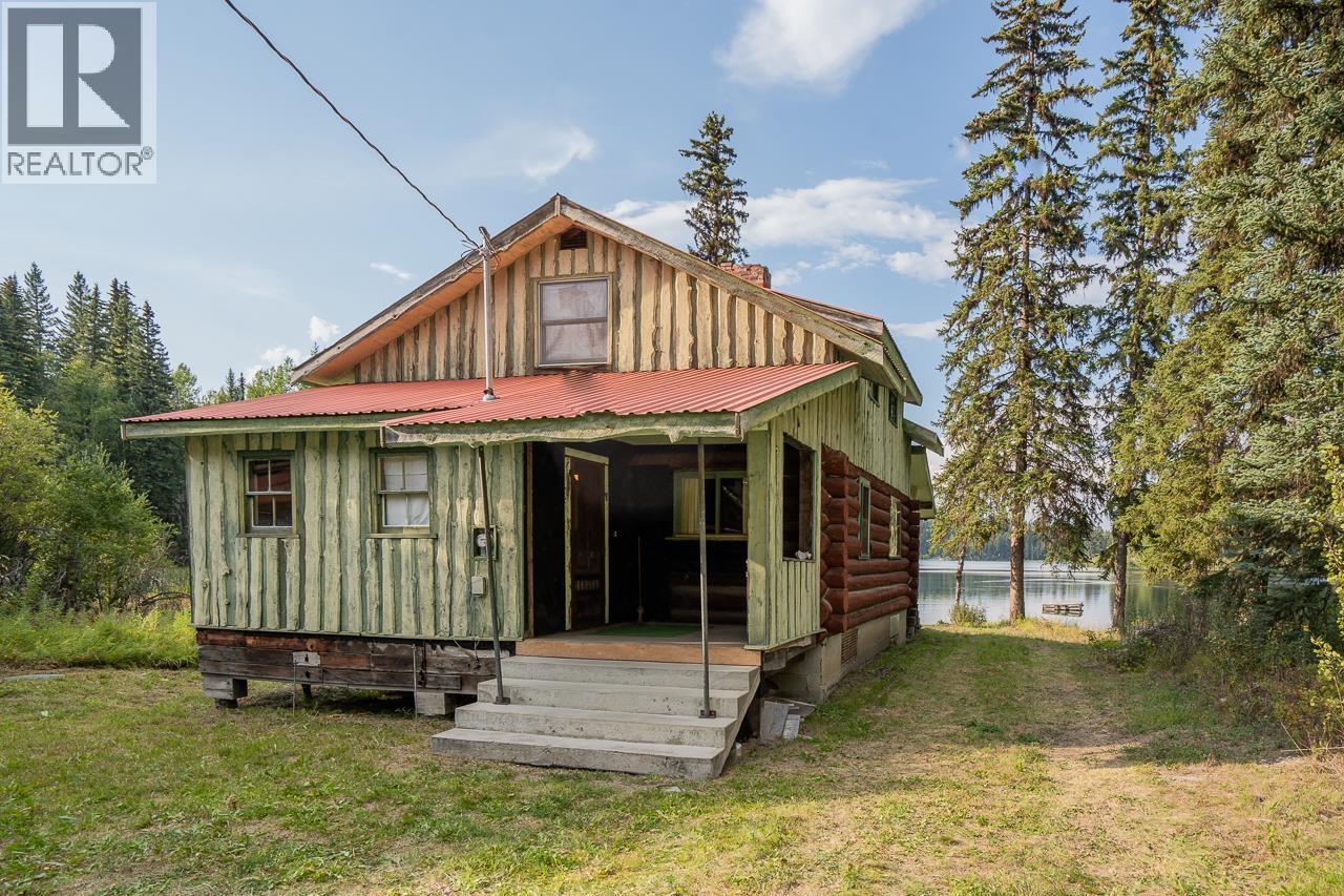 3920 EAGLE CREEK ROAD, Forest Grove, British Columbia