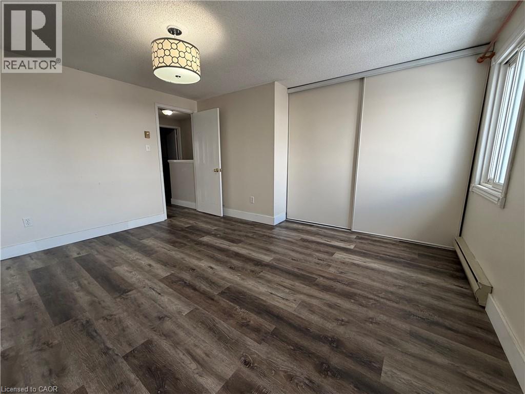 219 Kingswood Drive Unit# 29, Kitchener, Ontario  N2E 3J5 - Photo 11 - 40809144