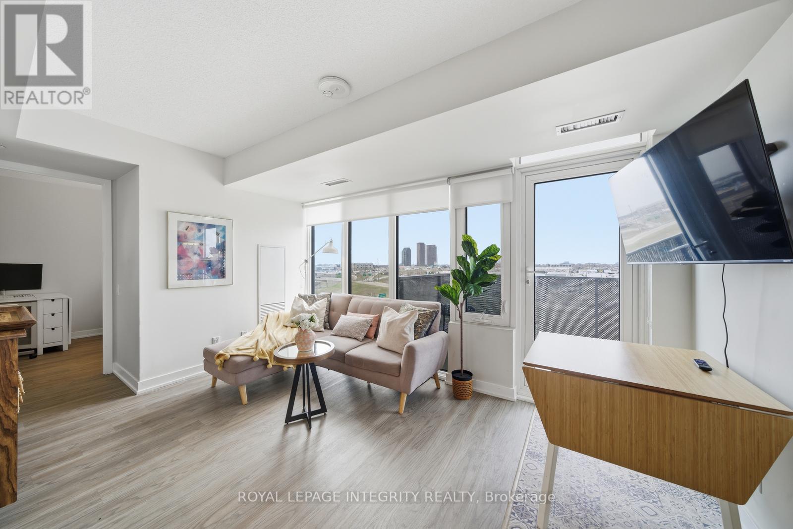 807 - 38 Monte Kwinter Court, Toronto, Ontario M3H 0E2 - Photo 11 - C12988360