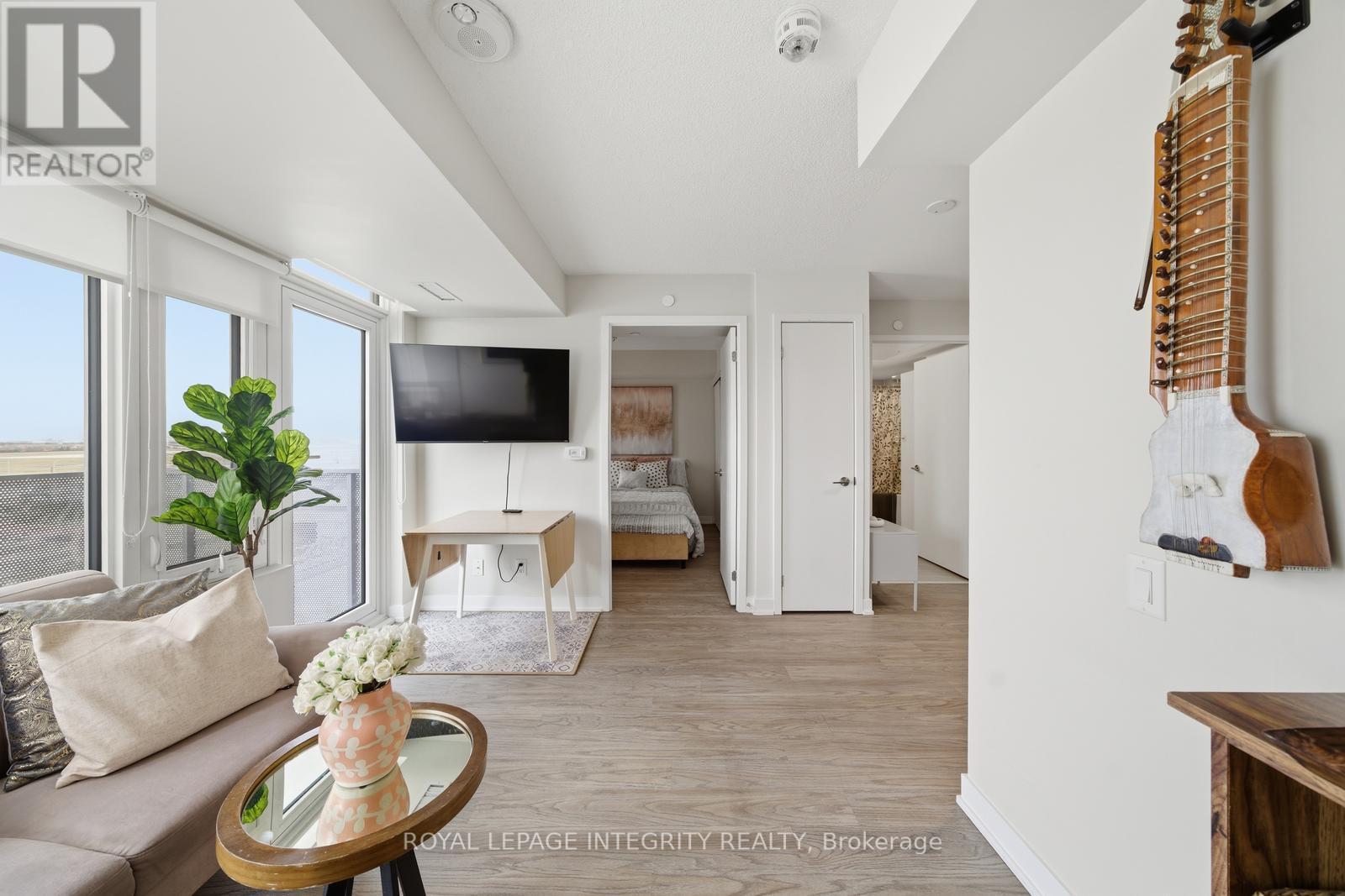 807 - 38 Monte Kwinter Court, Toronto, Ontario M3H 0E2 - Photo 17 - C12988360