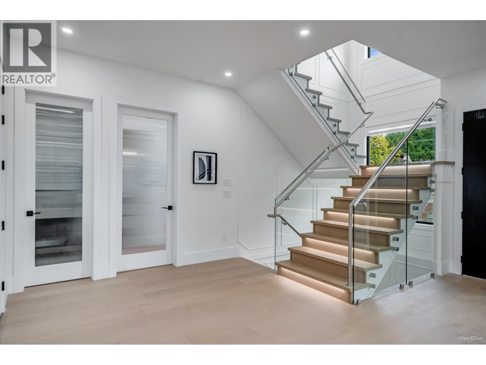 819 Cornell Avenue, Coquitlam, British Columbia  V3J 2Z3 - Photo 10 - R3101335