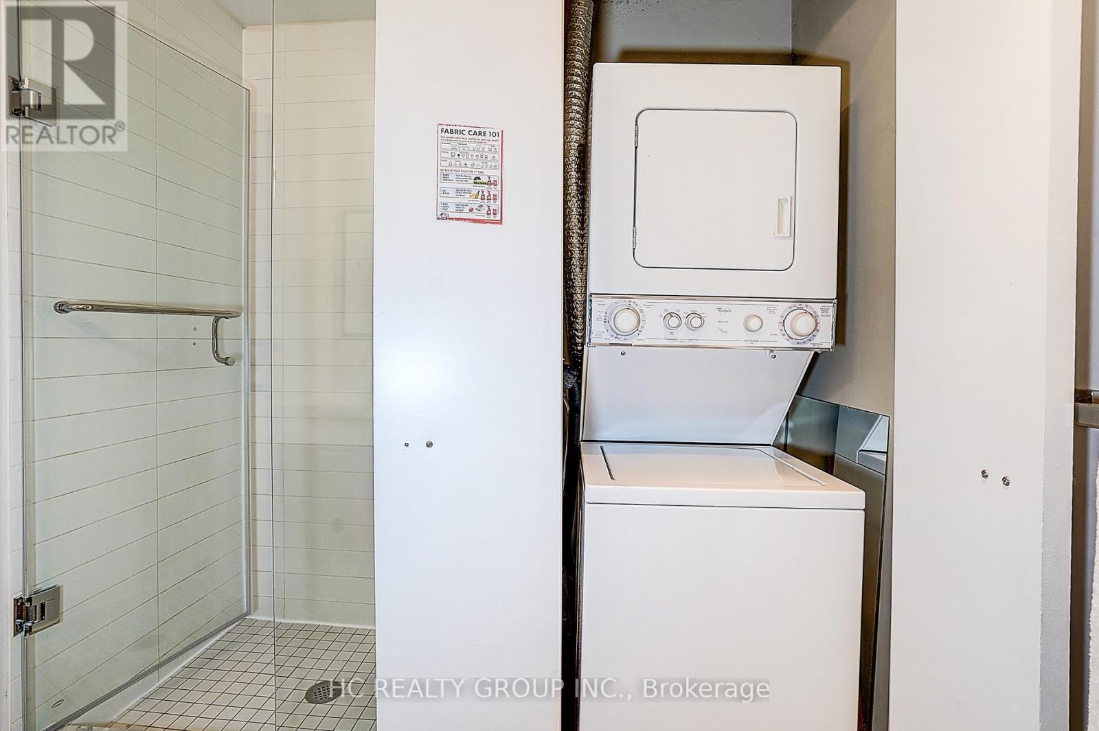 705 - 21 Nelson Street, Toronto, Ontario  M5V 3H9 - Photo 32 - C12988362