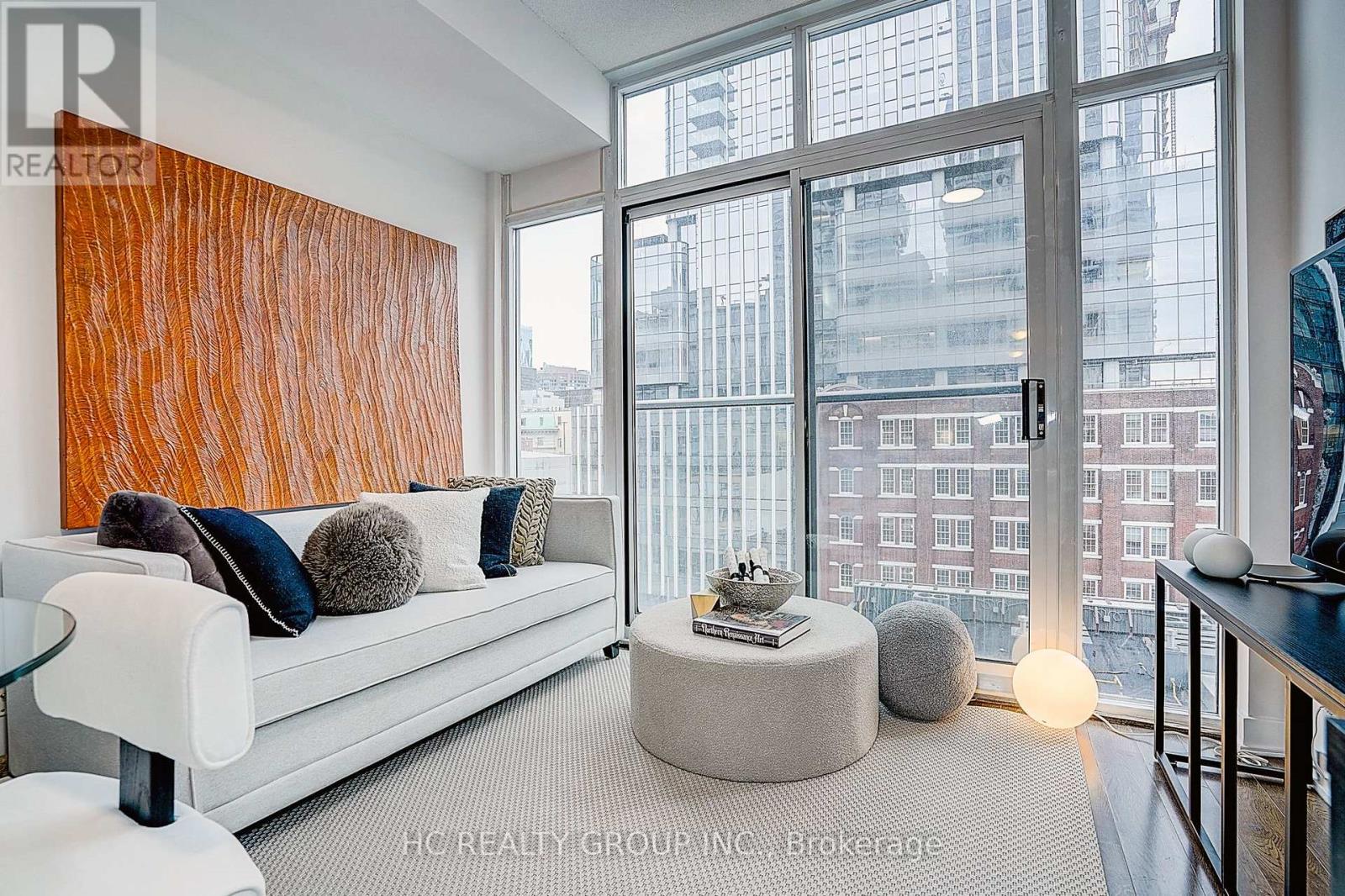 705 - 21 Nelson Street, Toronto, Ontario  M5V 3H9 - Photo 9 - C12988362