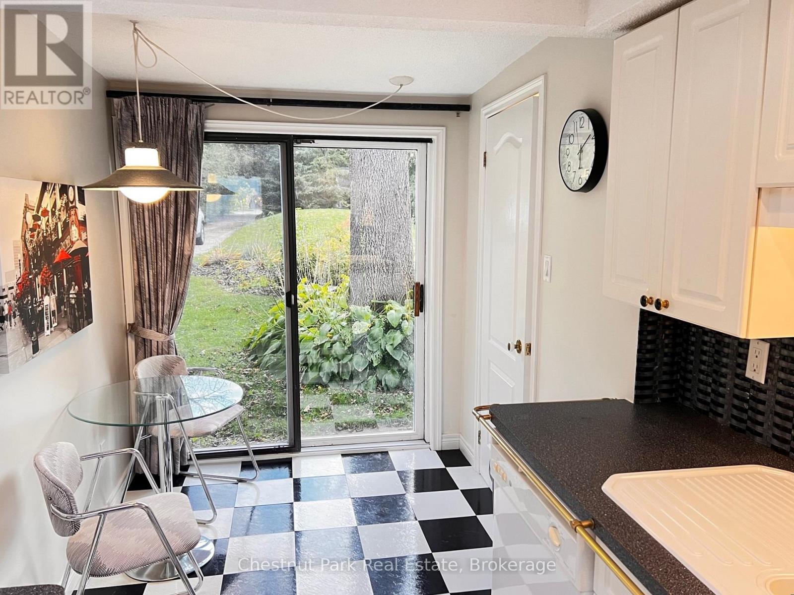 89 Georgian Manor Drive, Collingwood, Ontario  L9Y 5P4 - Photo 16 - S12692518