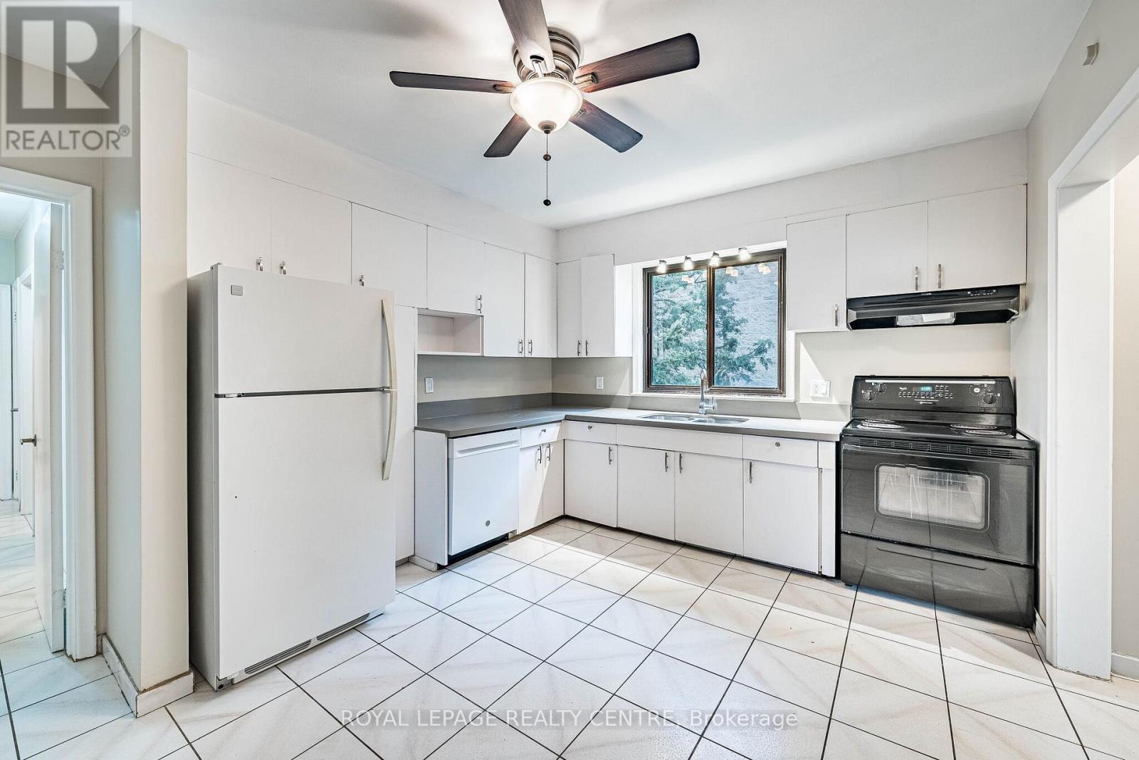 Unit 3 - 339 Sheppard Avenue E, Toronto, Ontario  M2N 3B3 - Photo 12 - C12986506