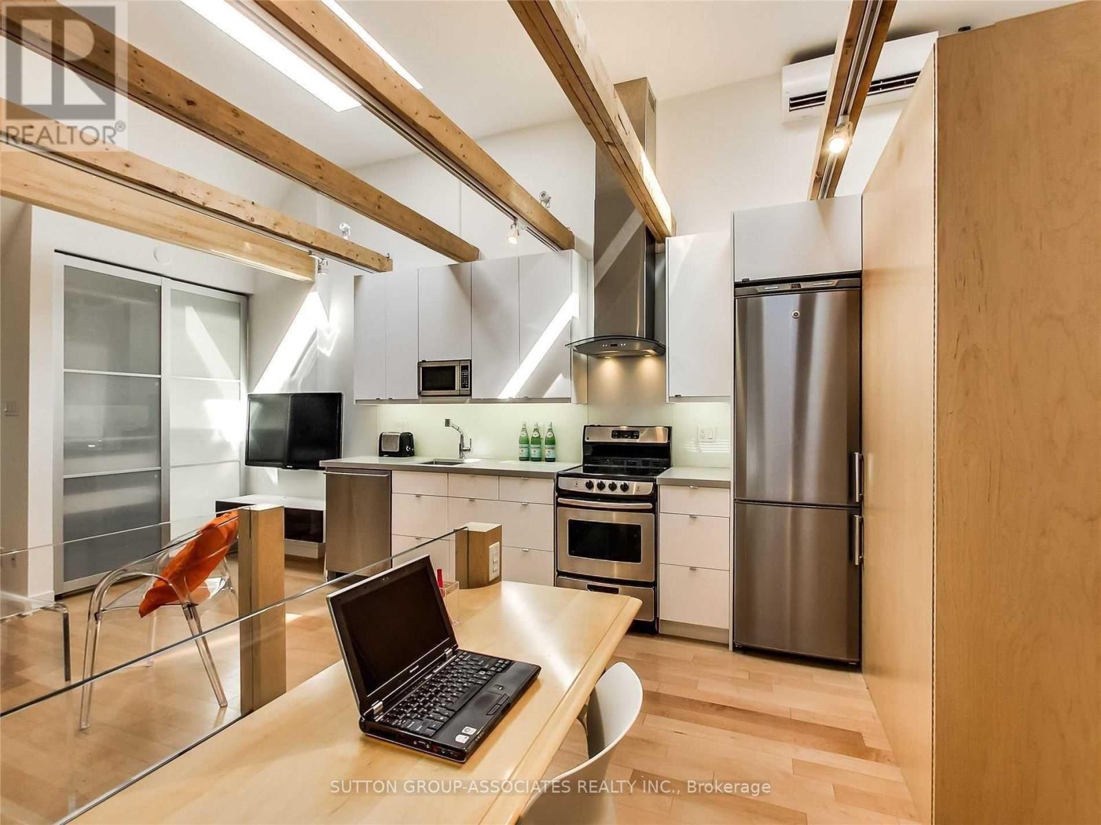 3 - 477 Brunswick Avenue, Toronto, Ontario  M5R 2Z6 - Photo 6 - C12934354