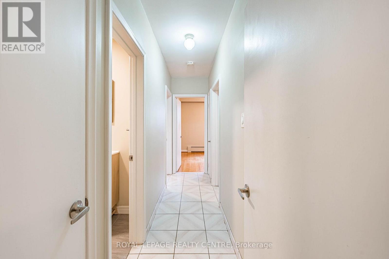 Unit 3 - 339 Sheppard Avenue E, Toronto, Ontario  M2N 3B3 - Photo 18 - C12986506