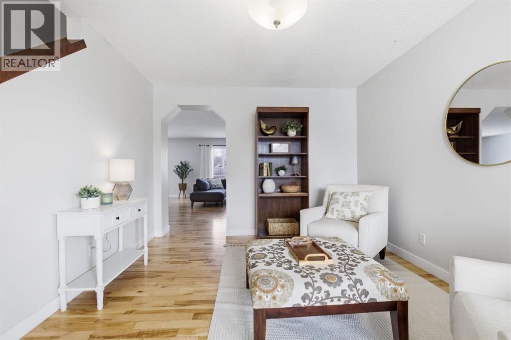 30 Crystalridge Close, Okotoks, Alberta  T1S 1X5 - Photo 7 - A2297766