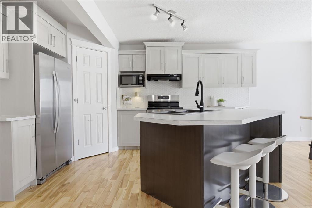 30 Crystalridge Close, Okotoks, Alberta  T1S 1X5 - Photo 15 - A2297766