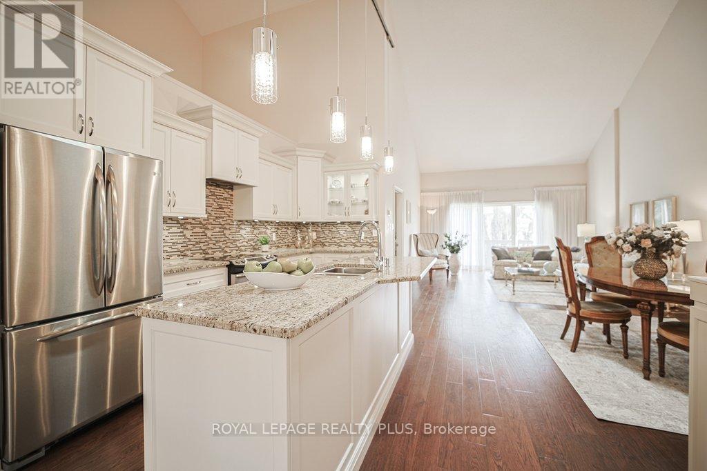 7 - 1010 Cristina Court, Mississauga, Ontario  L5J 4T7 - Photo 15 - W12988370