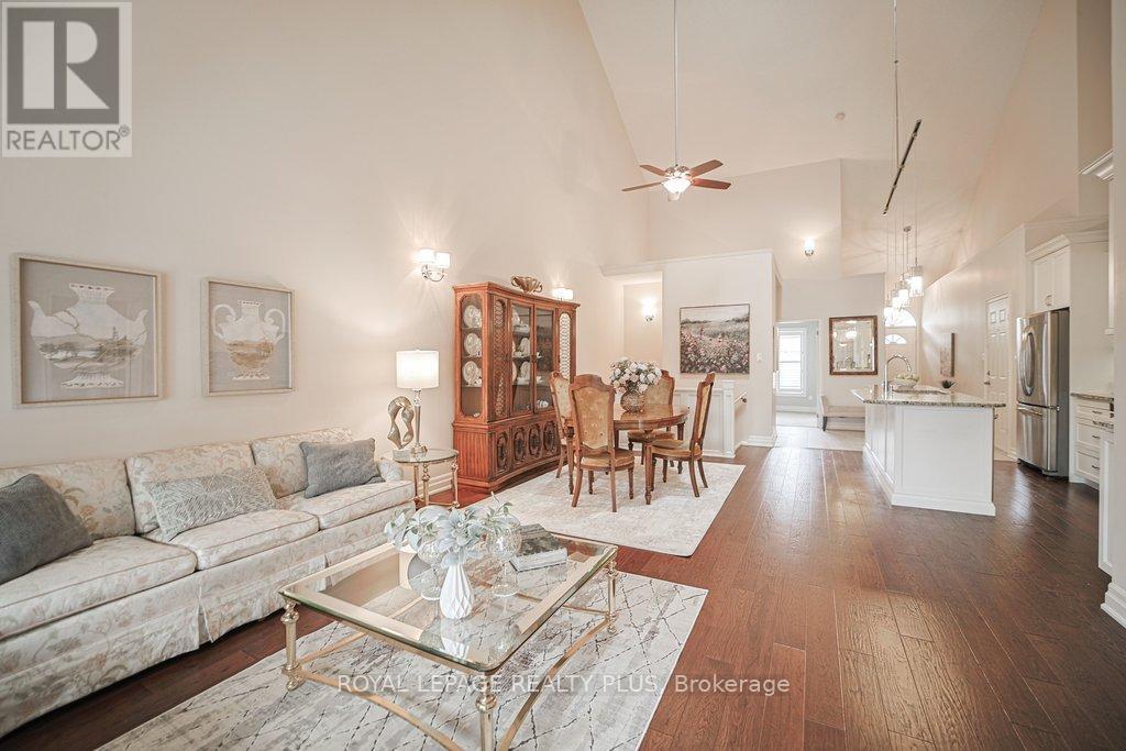 7 - 1010 Cristina Court, Mississauga, Ontario  L5J 4T7 - Photo 17 - W12988370