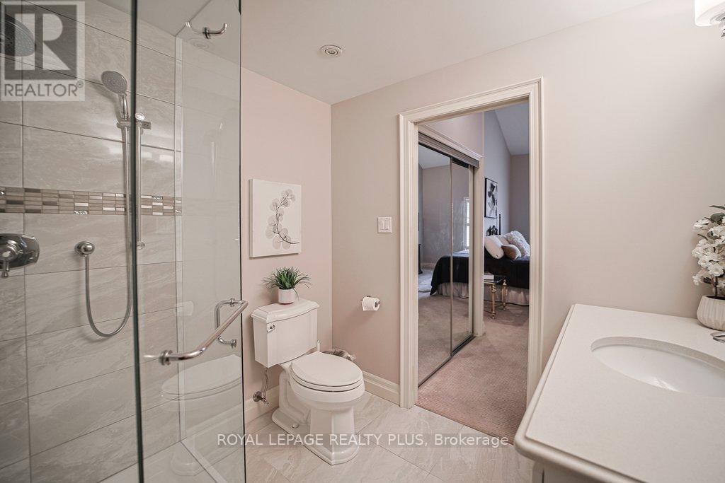 7 - 1010 Cristina Court, Mississauga, Ontario  L5J 4T7 - Photo 26 - W12988370