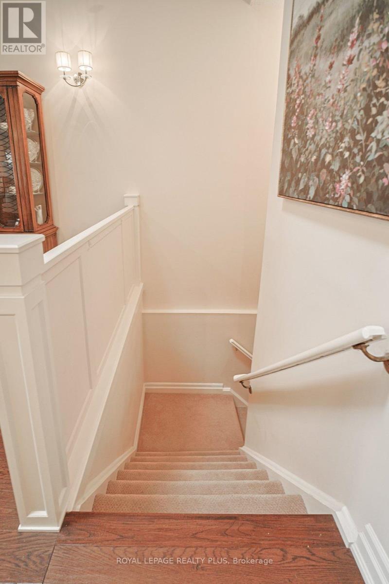 7 - 1010 Cristina Court, Mississauga, Ontario  L5J 4T7 - Photo 27 - W12988370