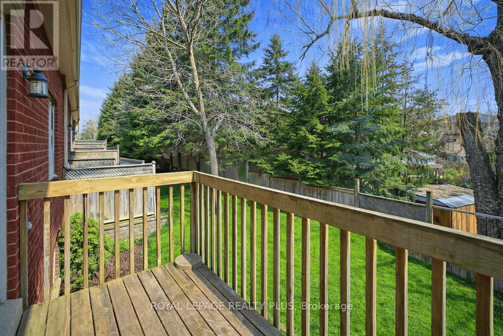 7 - 1010 Cristina Court, Mississauga, Ontario  L5J 4T7 - Photo 46 - W12988370