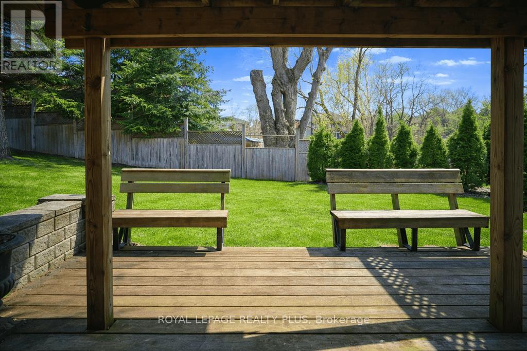 7 - 1010 Cristina Court, Mississauga, Ontario  L5J 4T7 - Photo 47 - W12988370