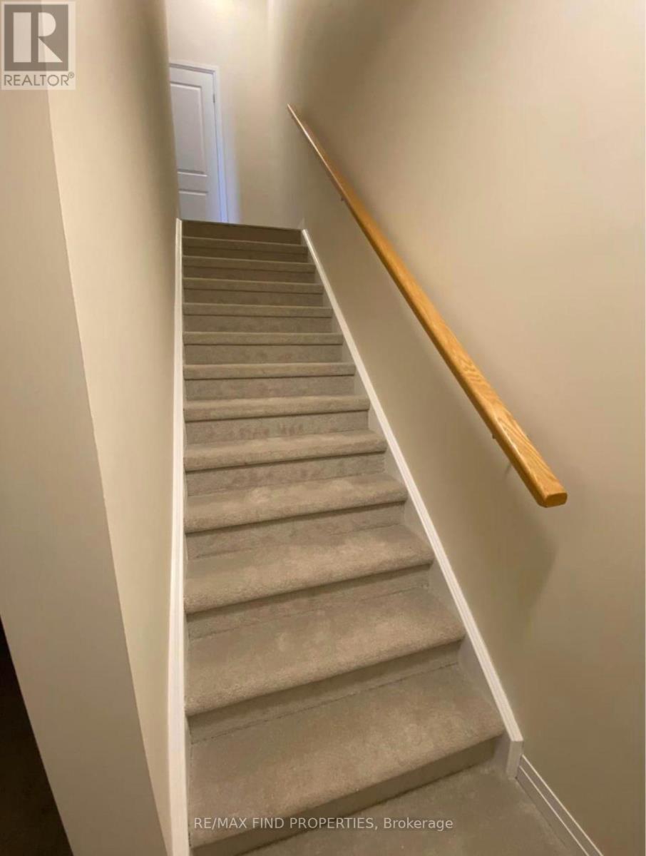 20 Vitality Drive, Kitchener, Ontario  N2R 0R7 - Photo 6 - X12988372