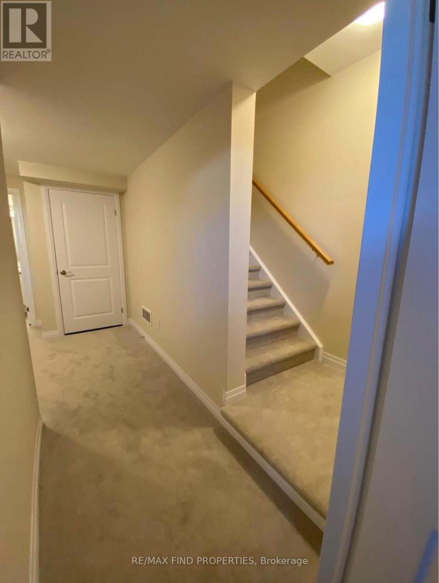 20 Vitality Drive, Kitchener, Ontario  N2R 0R7 - Photo 7 - X12988372