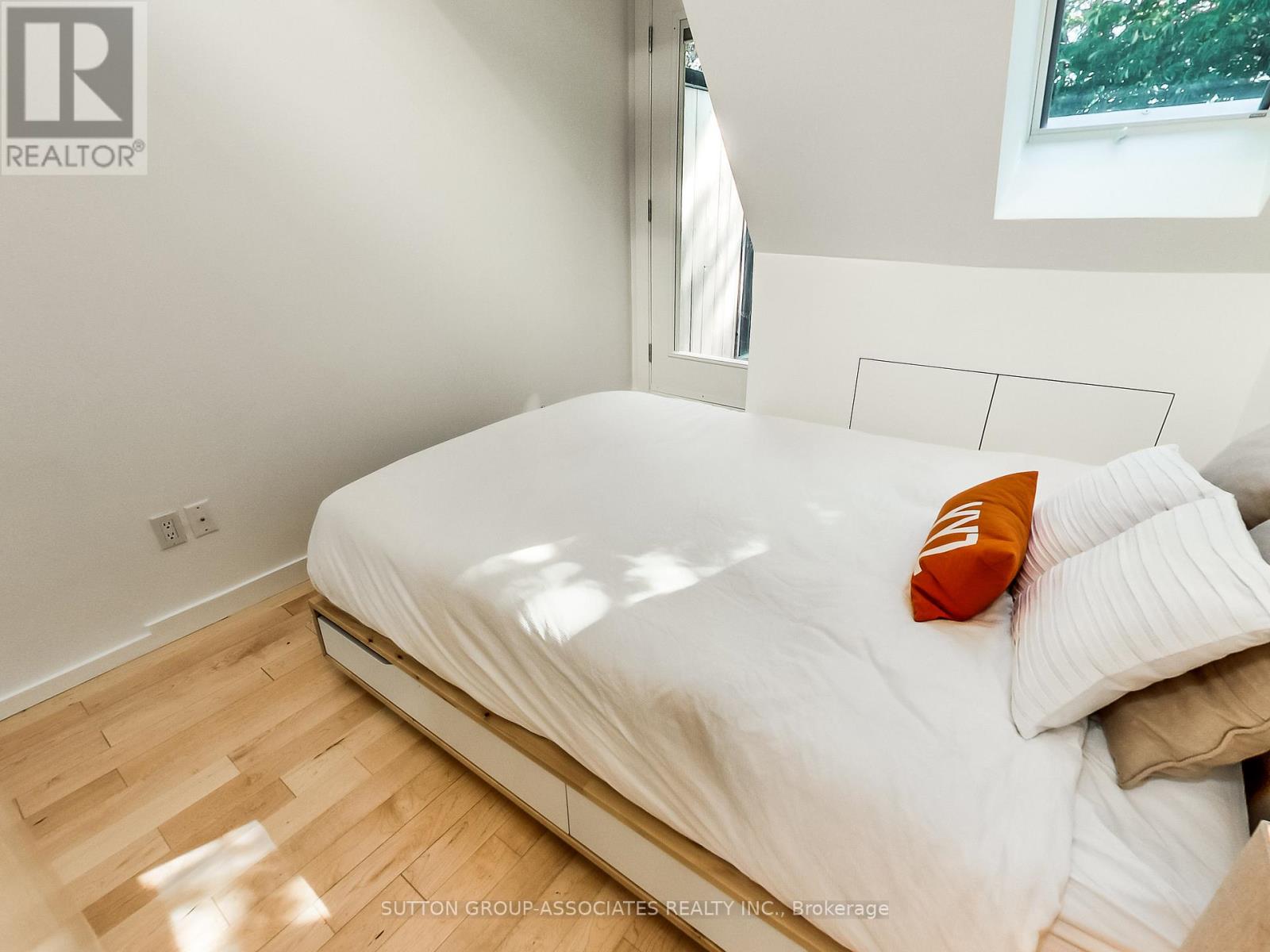 3 - 477 Brunswick Avenue, Toronto, Ontario  M5R 2Z6 - Photo 24 - C12934354