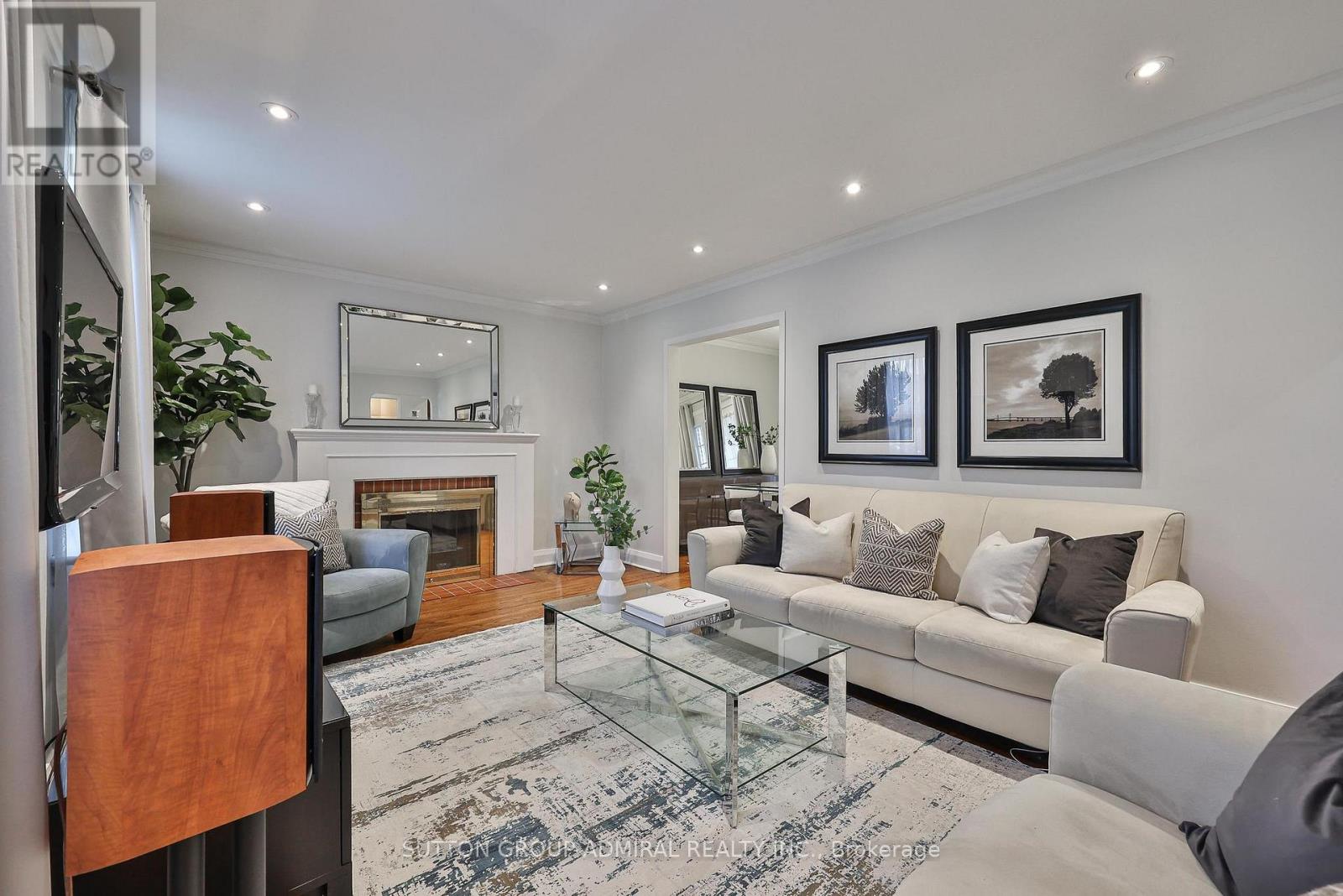 75 Glendora Avenue, Toronto, Ontario  M2N 2V9 - Photo 6 - C12969600