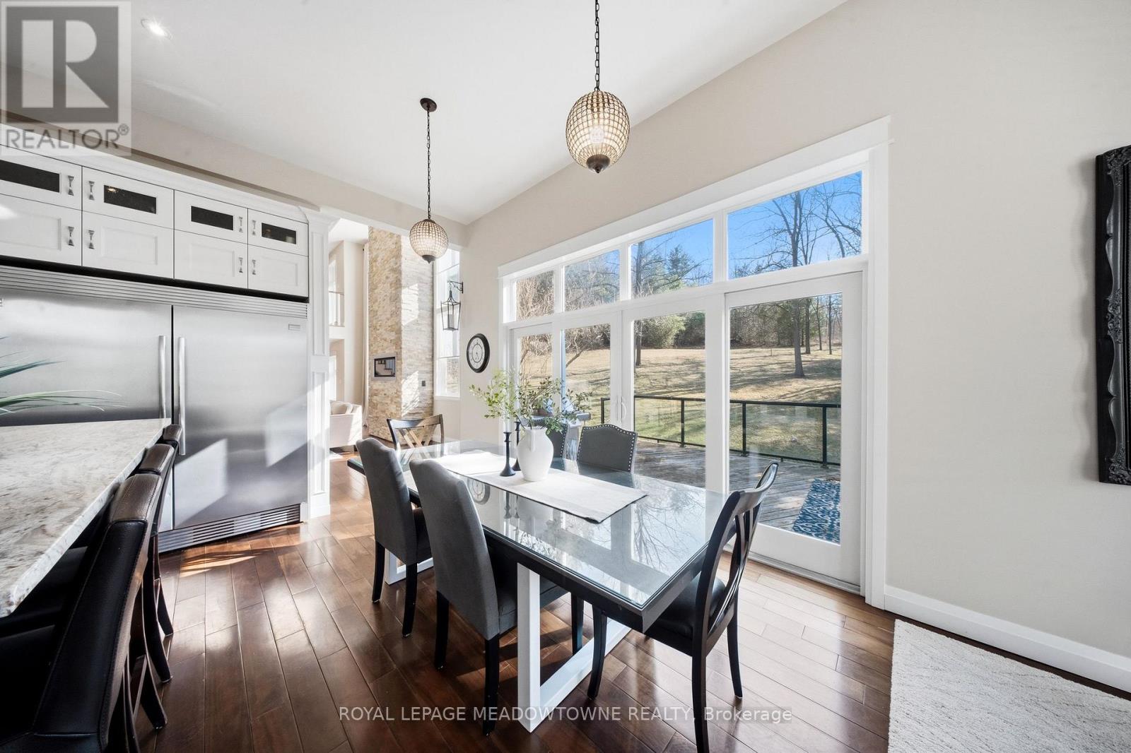 254 Main Street S, Halton Hills, Ontario L7G 4S5 - Photo 20 - W12986436