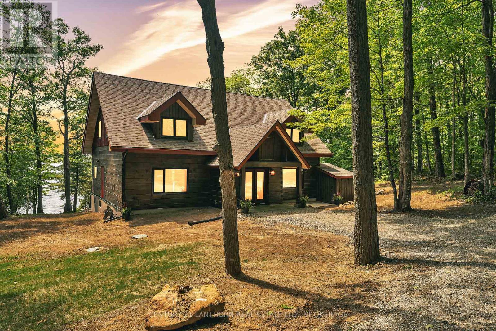 ROAD - WARRINGTON 1120B ROAD, Frontenac, Ontario