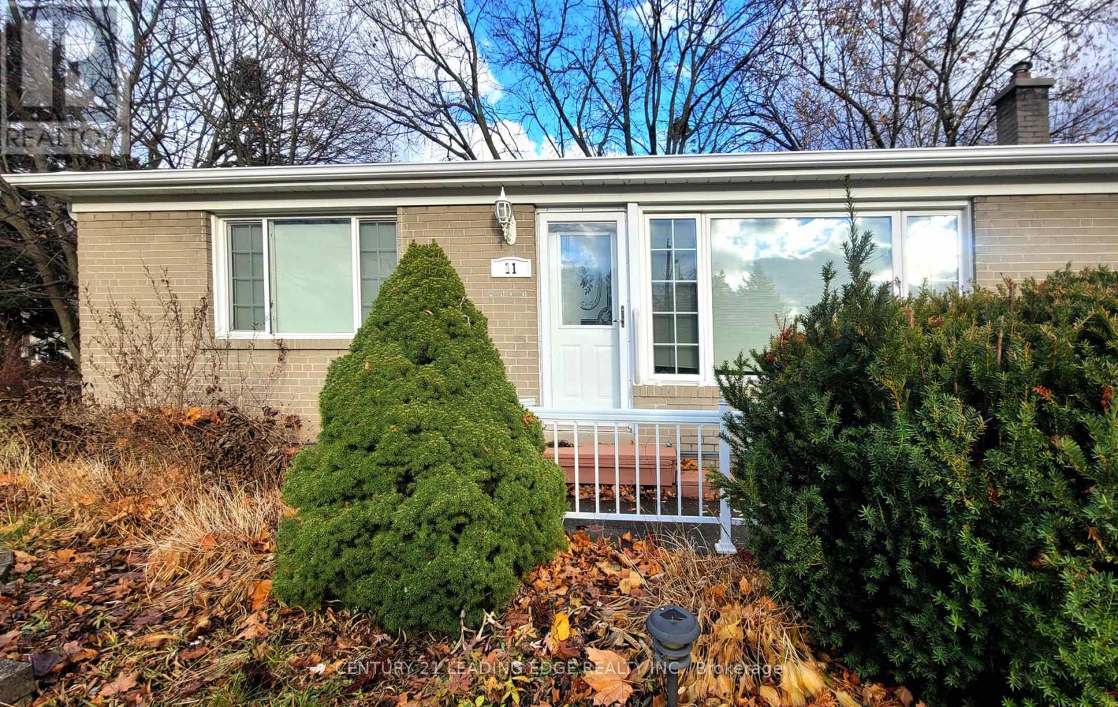 11 Hiley Avenue, Ajax, Ontario L1S 6H3 - Photo 4 - E12967940