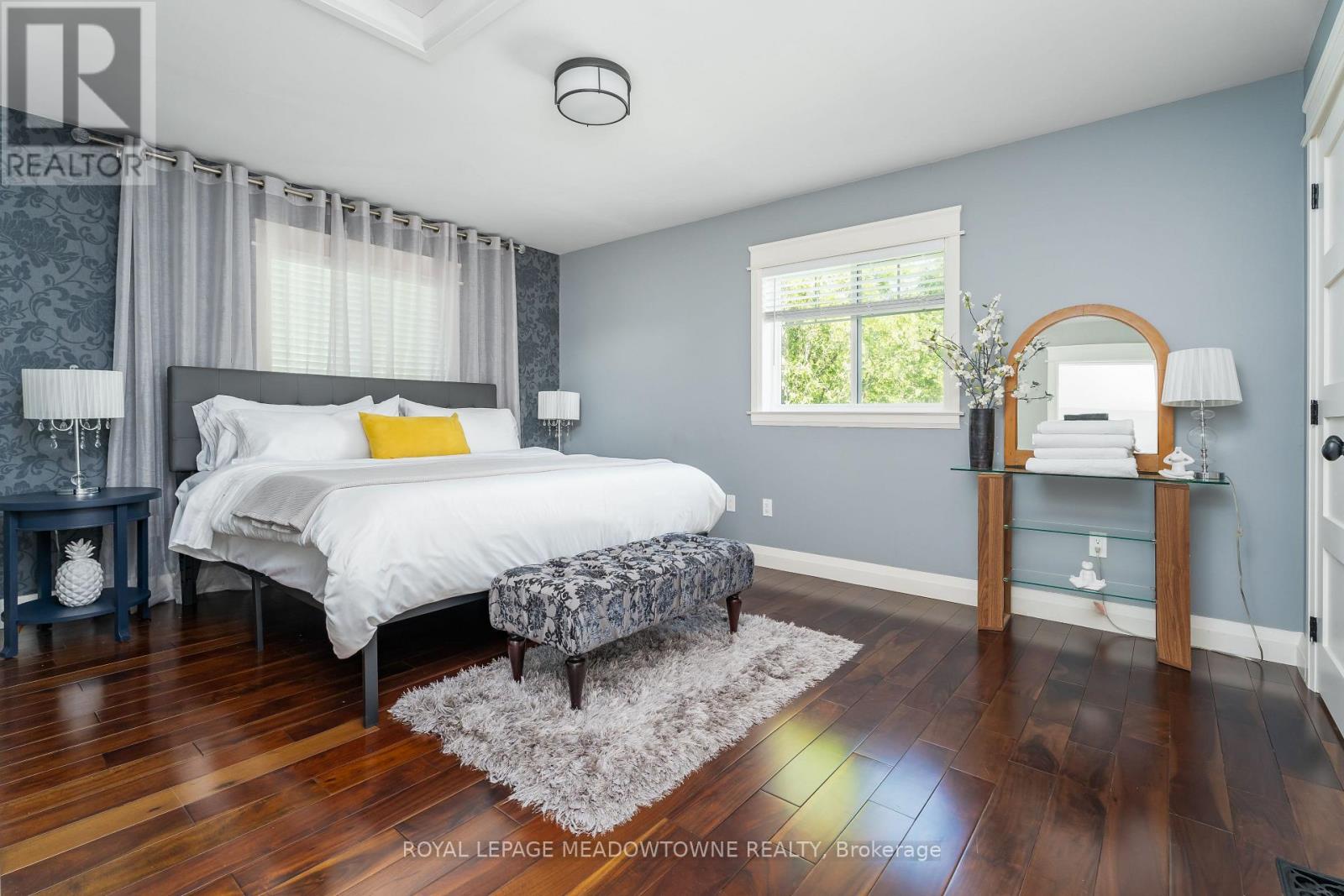 254 Main Street S, Halton Hills, Ontario L7G 4S5 - Photo 34 - W12986436