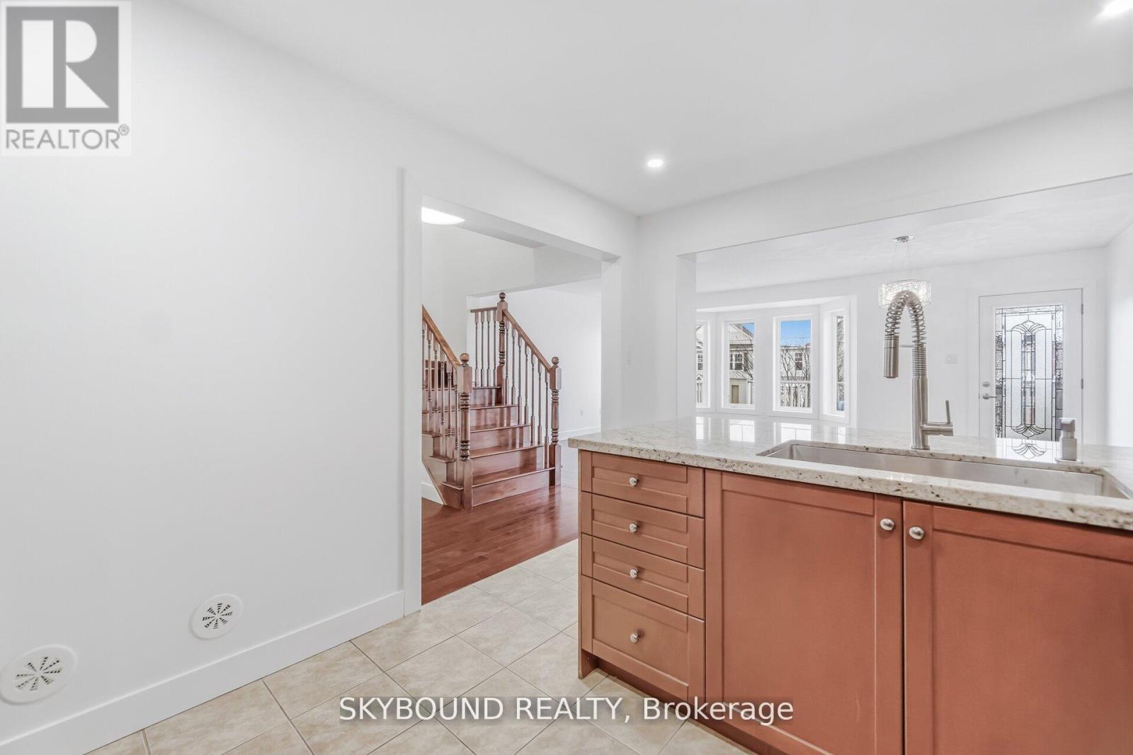 876 Fowles Court, Milton, Ontario  L9T 0Z6 - Photo 10 - W12911416