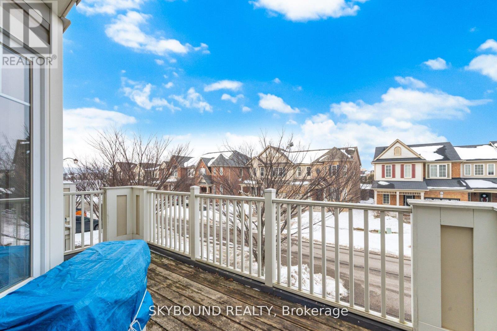 876 Fowles Court, Milton, Ontario  L9T 0Z6 - Photo 5 - W12911416