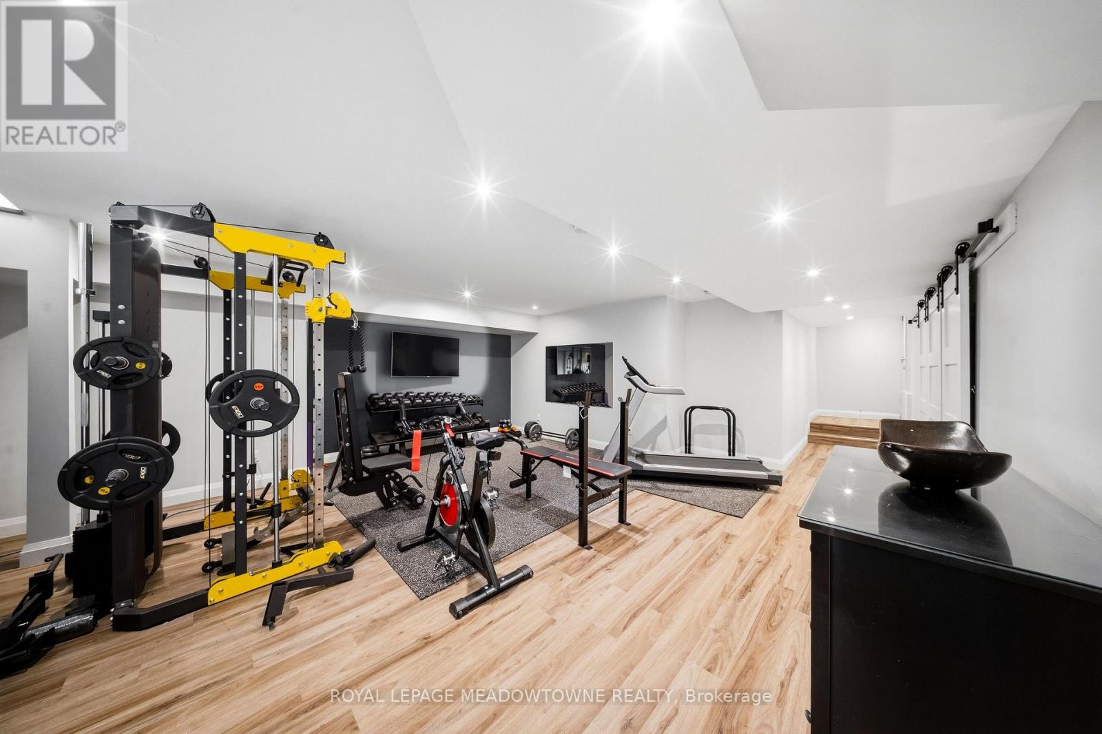 254 Main Street S, Halton Hills, Ontario L7G 4S5 - Photo 35 - W12986436