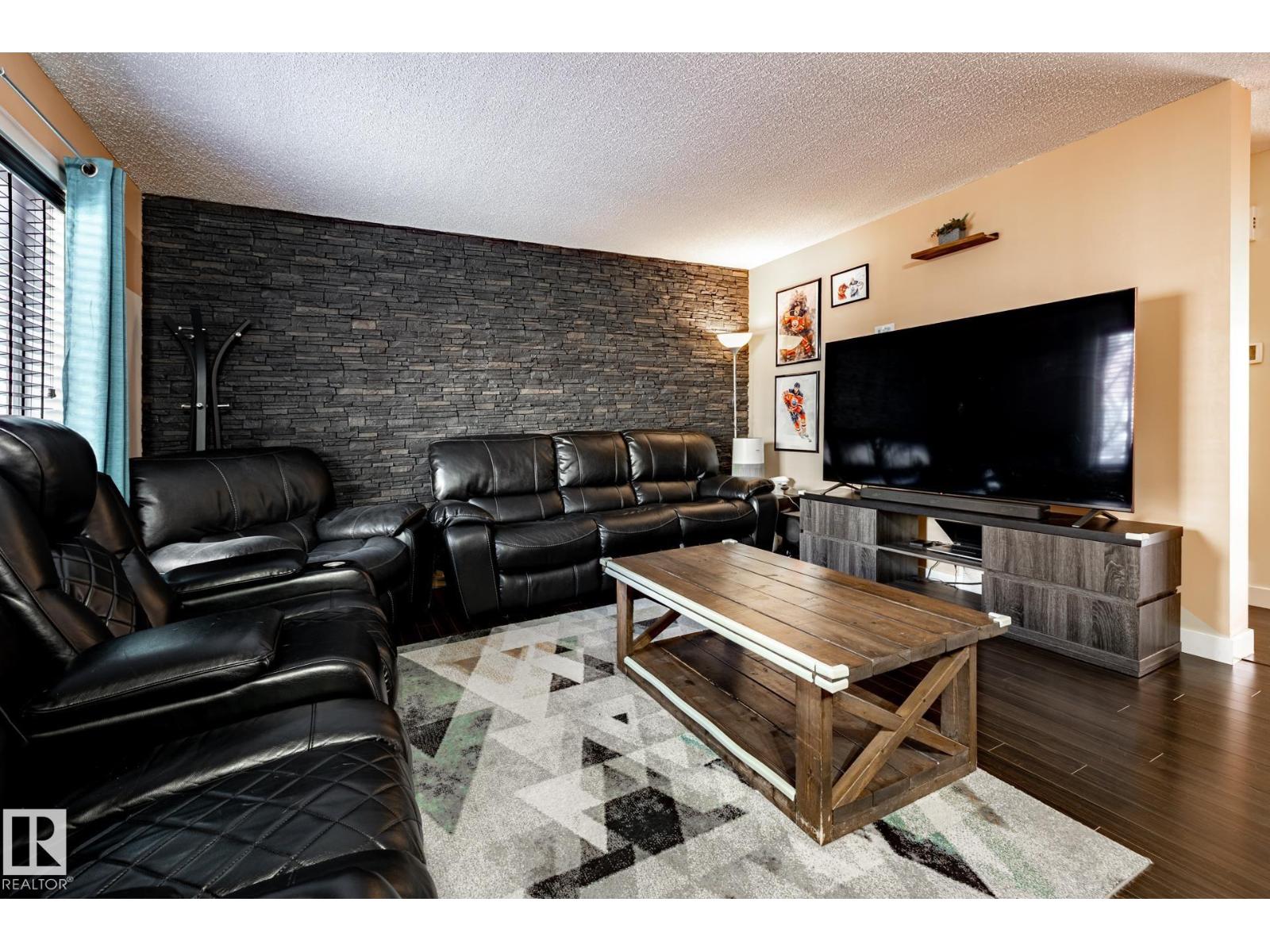 #40 12004 22 AV SW, Edmonton, Alberta