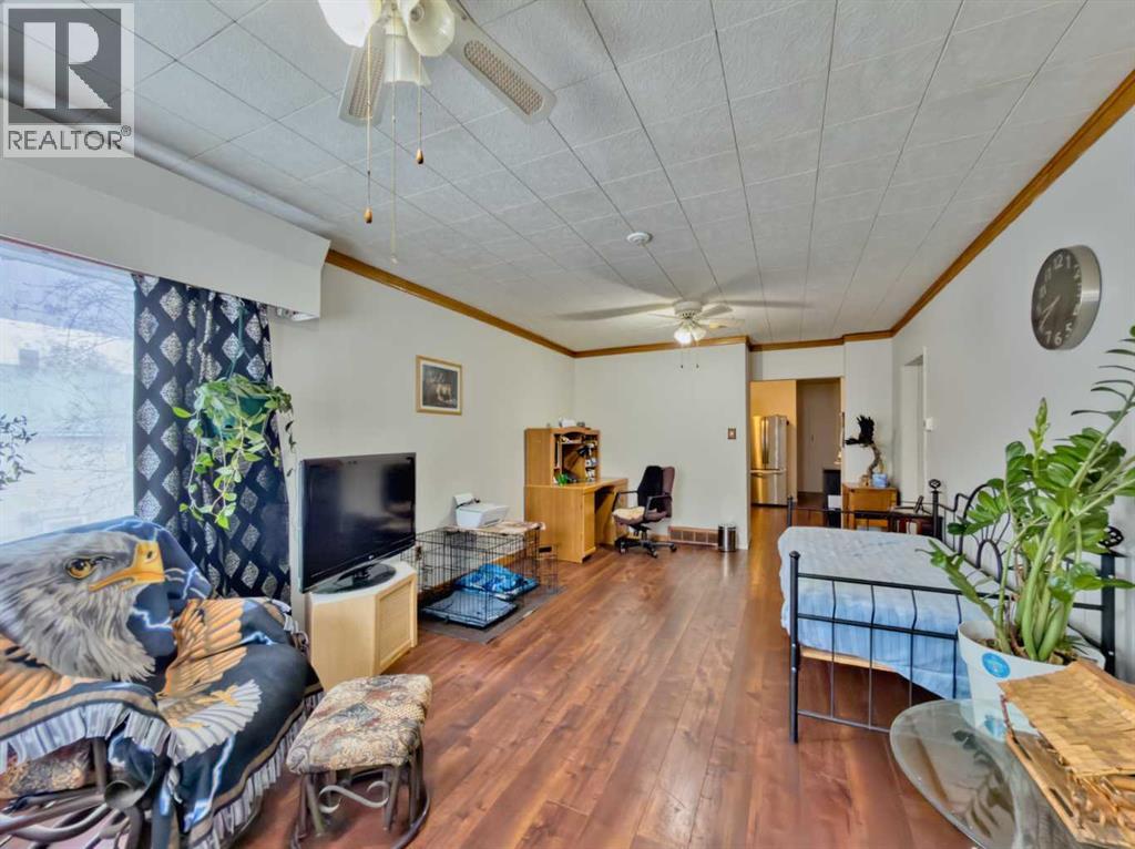 6754 17 Avenue, Coleman, Alberta  T0K 0M0 - Photo 2 - A2288957