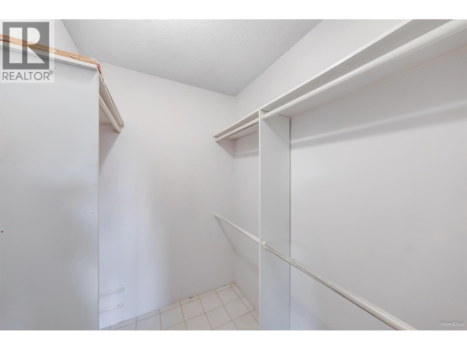 320 3080 Lonsdale Avenue, North Vancouver, British Columbia  V7N 3J5 - Photo 19 - R3109511