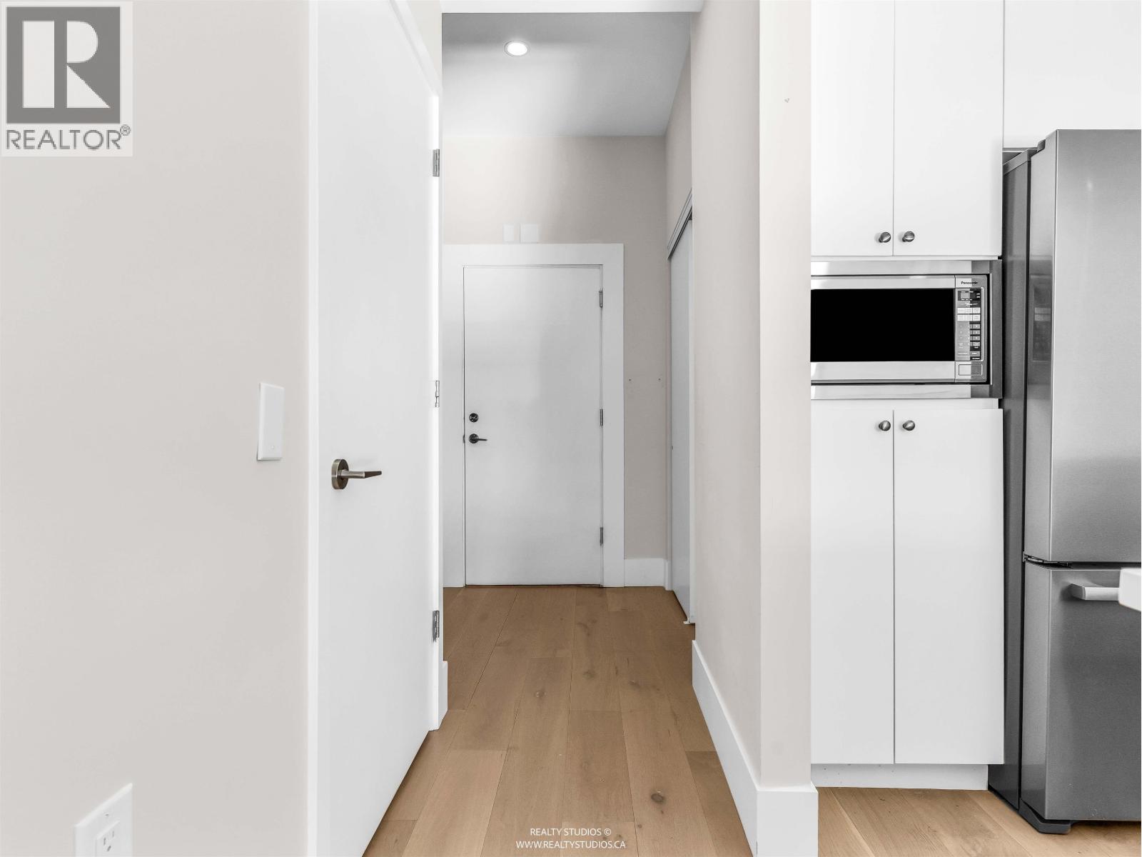 206 1591 Bowser Avenue, North Vancouver, British Columbia  V7P 2Y4 - Photo 14 - R3109972