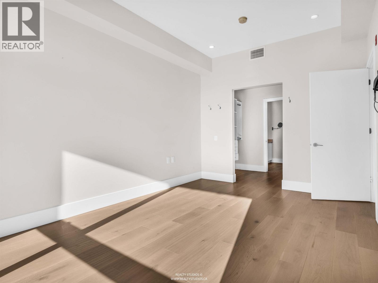 206 1591 Bowser Avenue, North Vancouver, British Columbia  V7P 2Y4 - Photo 24 - R3109972