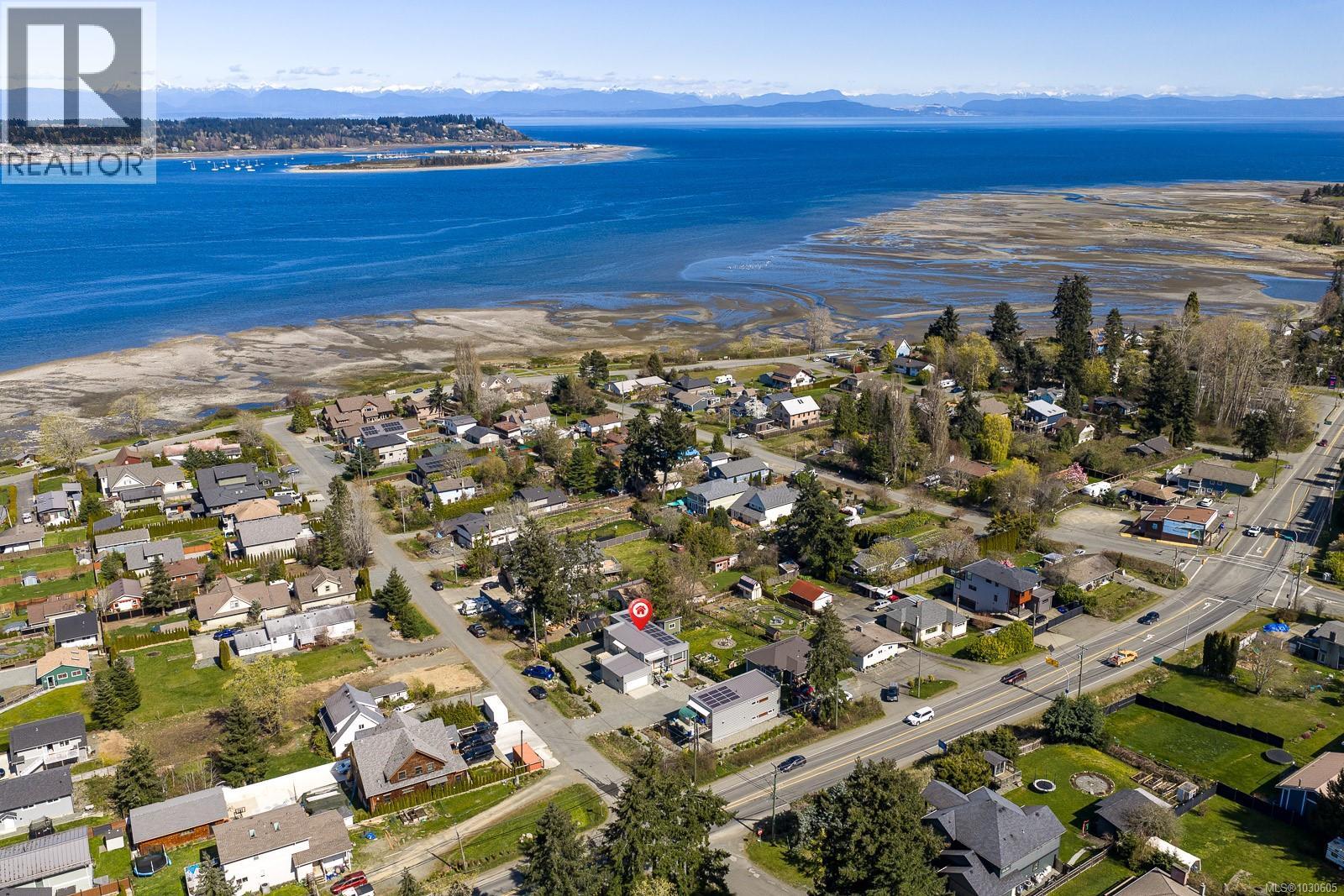 3855-3857 Warren Ave, Royston, British Columbia  V0R 2V0 - Photo 60 - 1030605