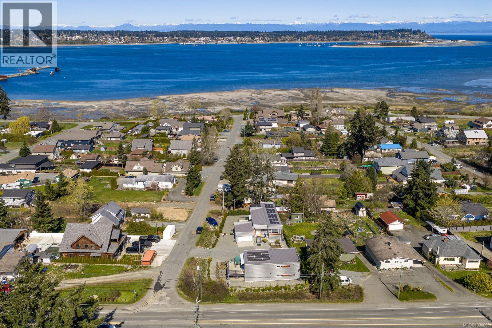 3855-3857 Warren Ave, Royston, British Columbia  V0R 2V0 - Photo 65 - 1030605