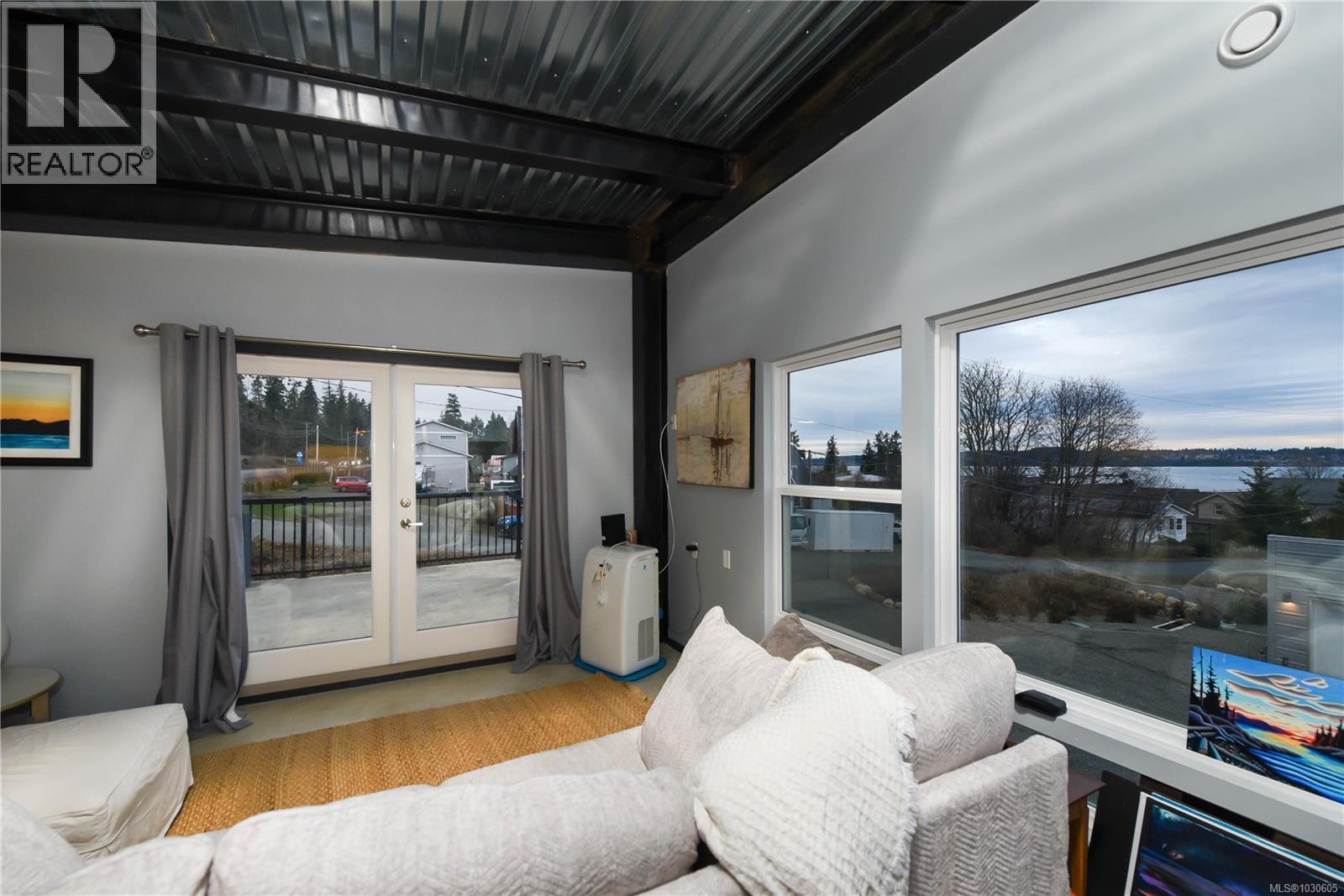 3855-3857 Warren Ave, Royston, British Columbia  V0R 2V0 - Photo 48 - 1030605